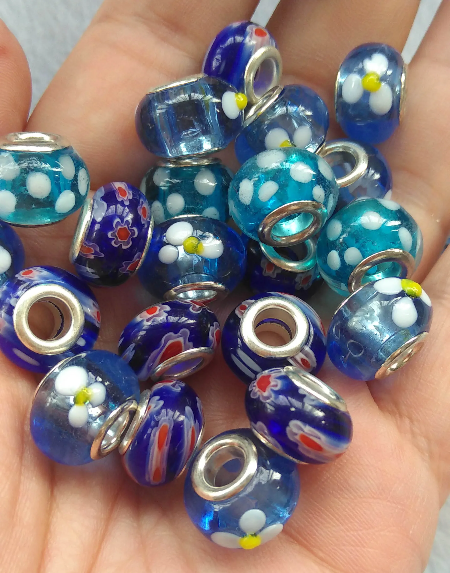 

50pcs Mix Silver Plate BLUE ZIRCON THEME Murano Lampwork European Glass Crystal Charms Beads Spacers Fit Snake Chain Charm Brace