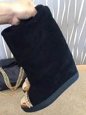 

Gold Chain Decor Boot Perforated Suede Wedge Boots Women Round Toe Metal embellished Slip On Fall Winter Boot Shoes Woman