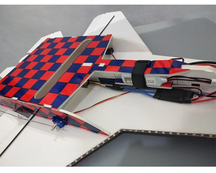 Большой RC Fighter Su27 Flanker RC самолет мощный бомбардировщик 2,4G KT доска пульт дистанционного управления Самолет DIY su27RC самолет