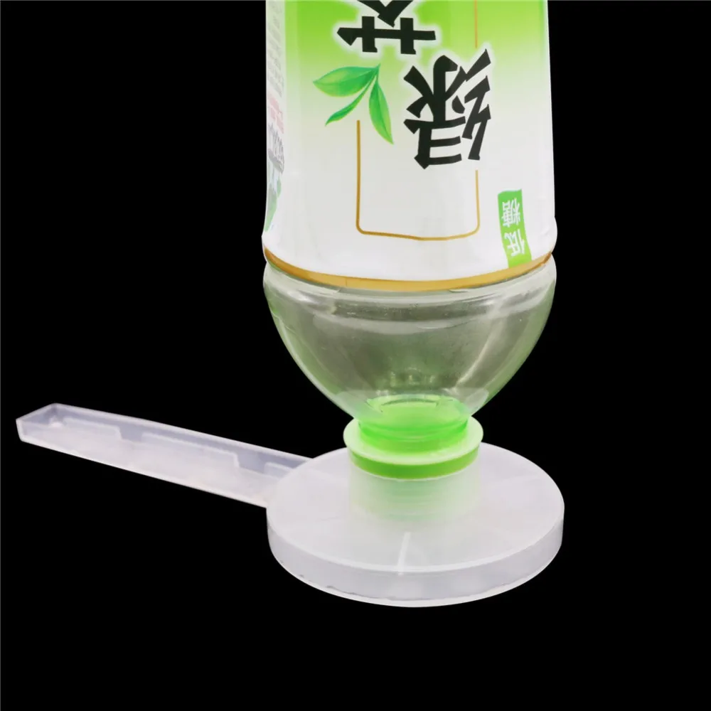 

5pcs/lot Bee Feeder White Green Plastic Beekeeping Tools Bee Drinking Fountains Beekeepers Must Have Beekeeping Tools Wholesale