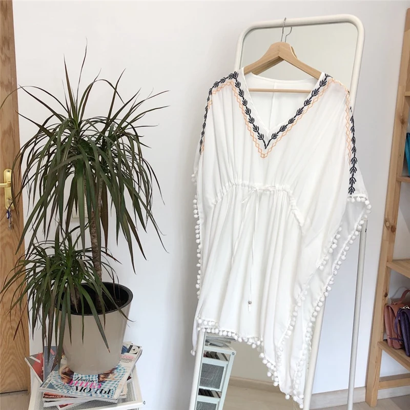 2019 Boho пляжный закрытый купальник женский белый v-образный вырез рукав летучая