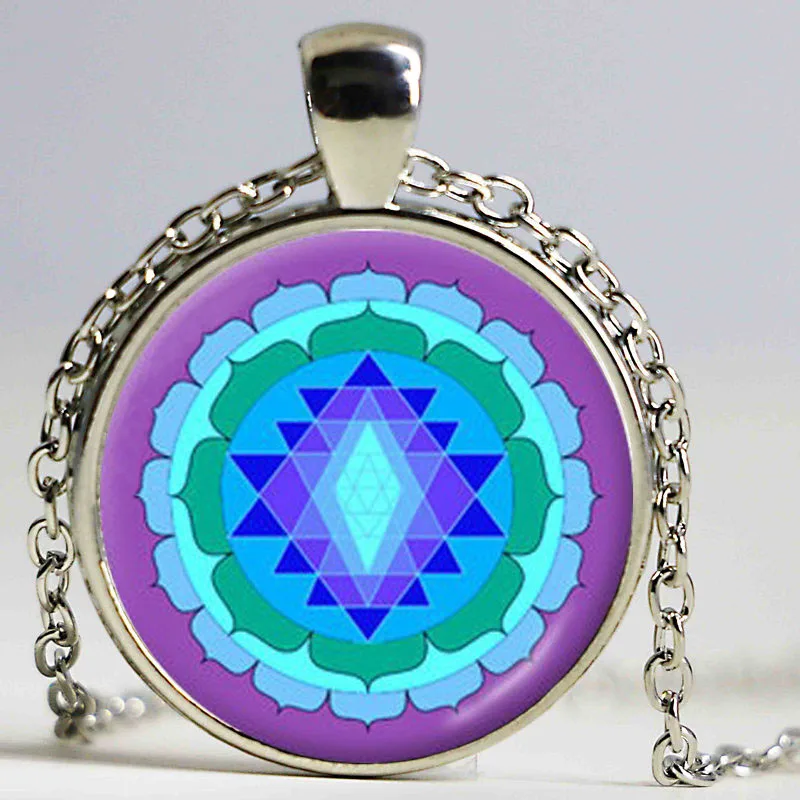 Ожерелье с подвеской в виде зеленого цветка ожерелья цветком жизни ожерелье