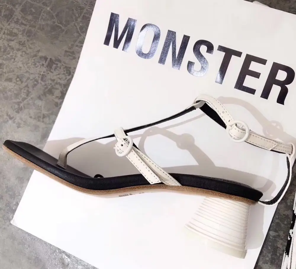 2019 Popular Flip Flop White Heel Leather Sandals Ankle T-Strap Black Shoes Women | Обувь