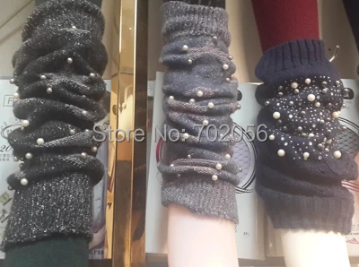 Рисунок 2 - 2016 г. Перламутровые вязаные гетры-манжеты