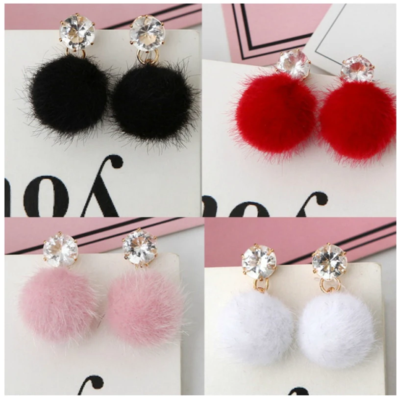 

One Direction 2020 New Temperament Short Paragraph Earrings Personality Wild Simple Brown Hair Ball Wom Bijoux Boucle D'oreille