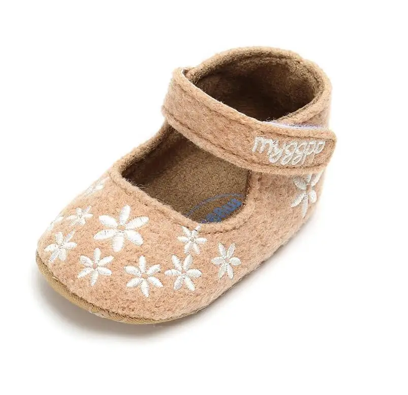 Модная стильная детская обувь с мягкой подошвой из хлопка мокасины для малышей