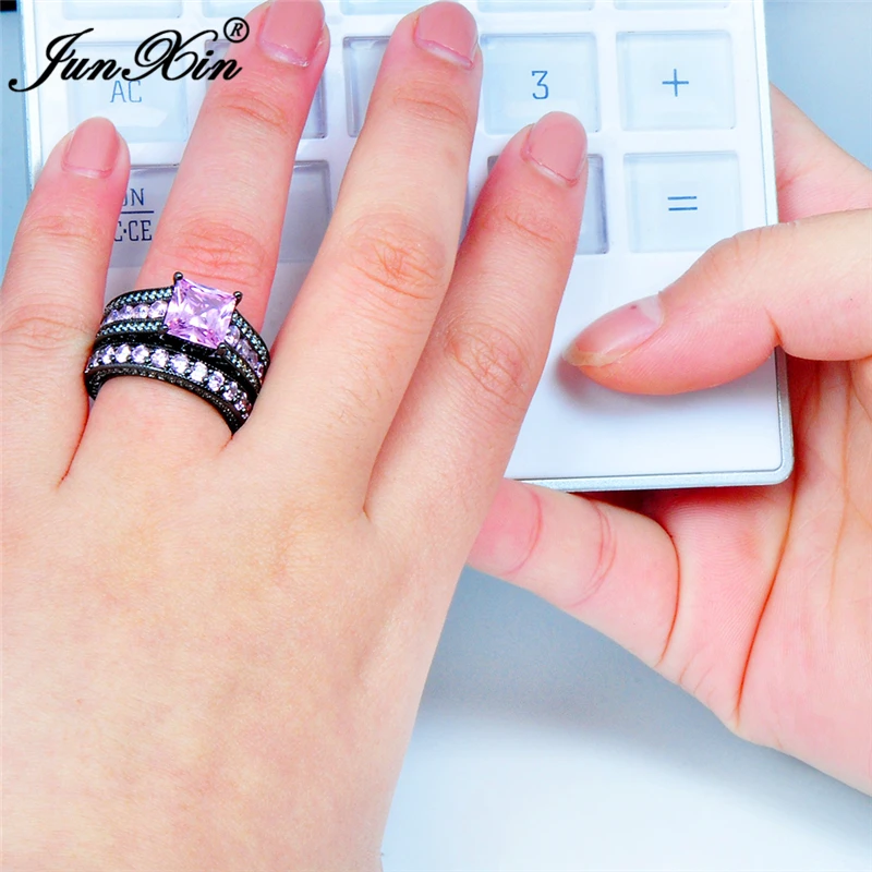 

JUNXIN New Fashion Cute Pink Ring Sets Black Gold Filled Crystal Jewelry Vintage Wedding Rings For Women Bague Femme Gifts