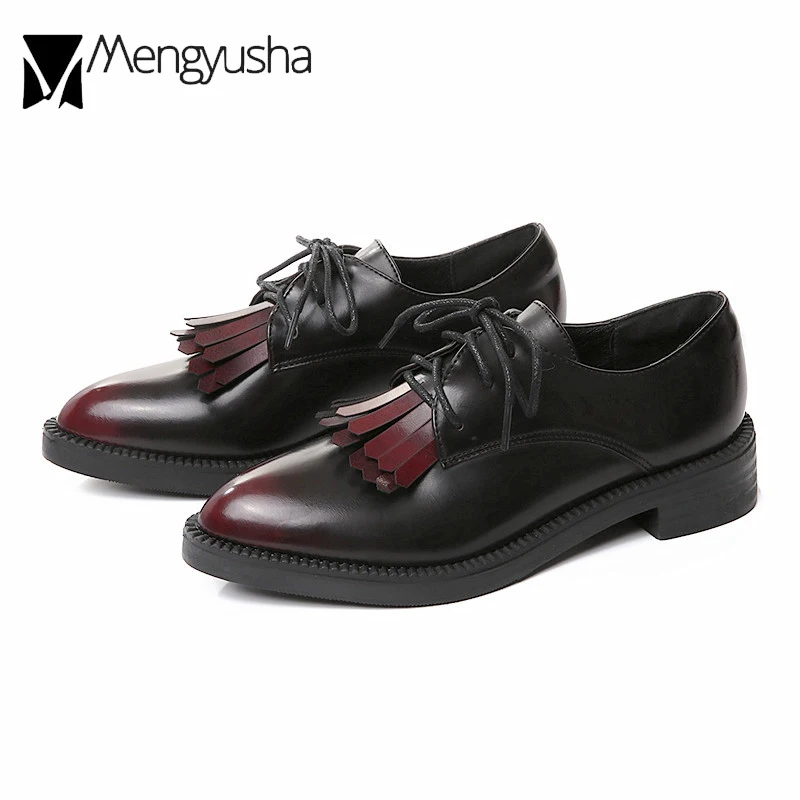 Женская обувь на платформе утепленные дном туфли оксфорды бахрома Туфли без