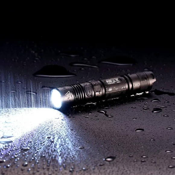 NITECORE P12GT тактический фонарь XP-L HI V3 Макс 1000 люмен луч расстоянии 320 измерительный прибор наружный поисковый Фонарь ручной фонарь