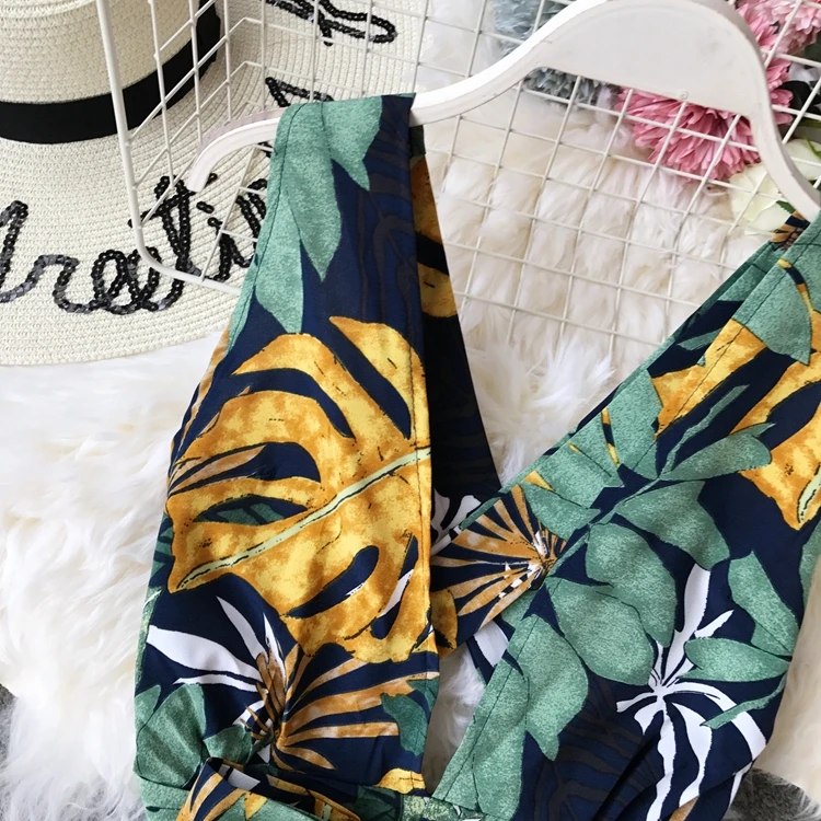 Пляжный Boho короткий женский летний комбинезон с открытой спиной и v-образным вырезом без рукавов комбинезон корейский цветочный принт плюс размер женский комбинезон