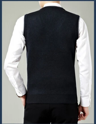 

Men Sweater Vest Diamond Argyle Pattern Nice Vogues V-Neck 111% Cotton Fashion