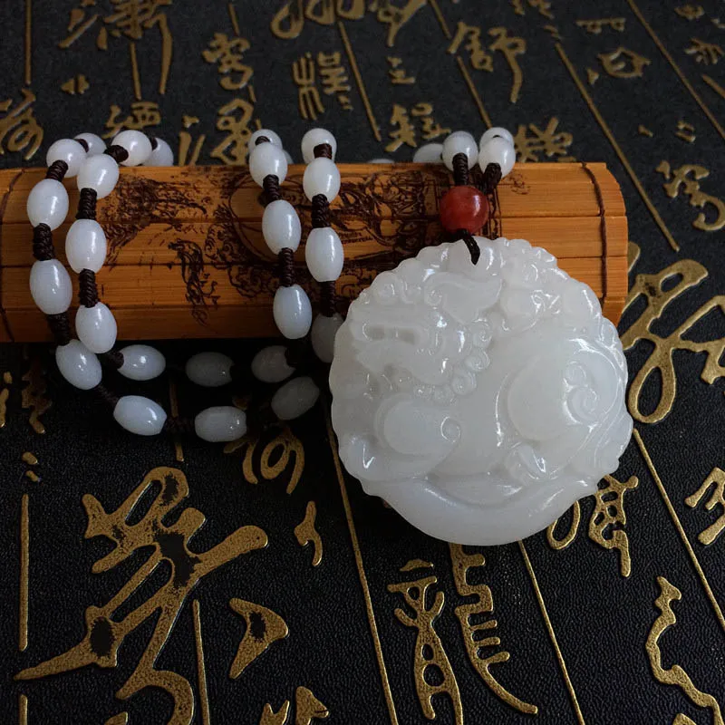 

XinJiang White Jade PiXiu Pendant Necklace Drop Shipping Jade Stone Brave Troops Lucky Amulet Necklace With Chain For Men Women