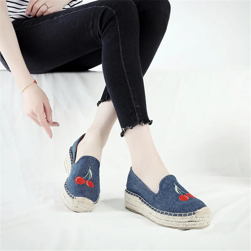 Женские эспадрильи на танкетке удобная женская повседневная вышитая обувь