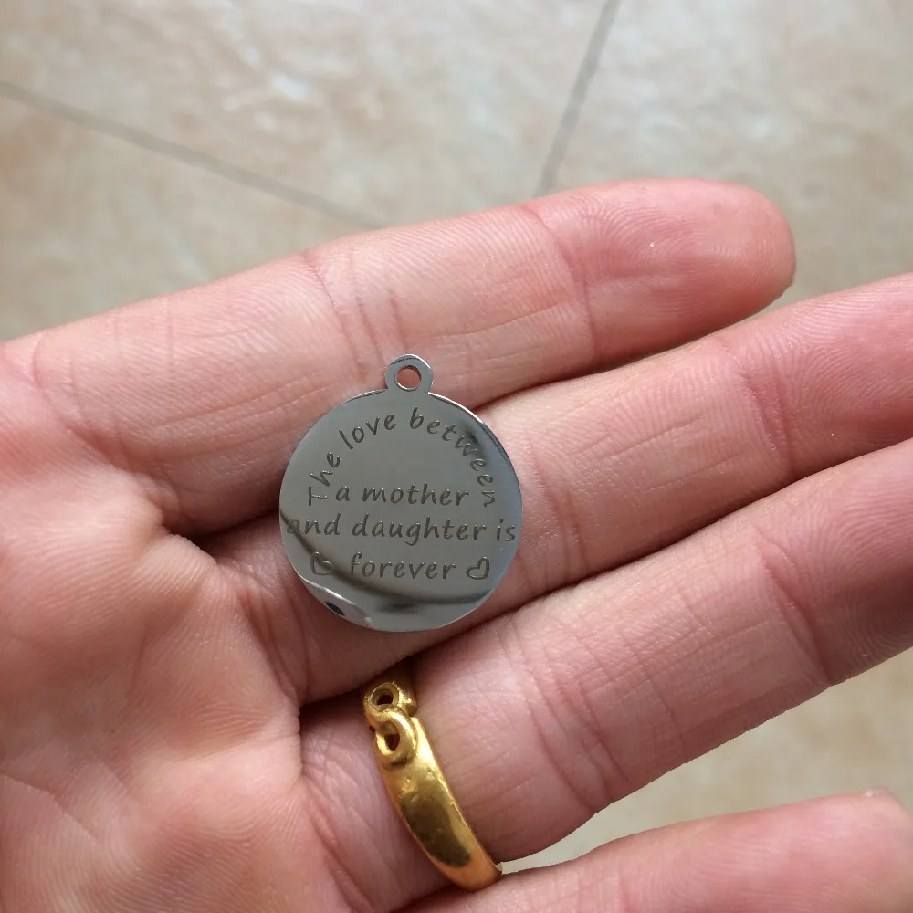 20 шт./лот мм надпись любовь между мамой и дочерью Очаровательные Подвески для
