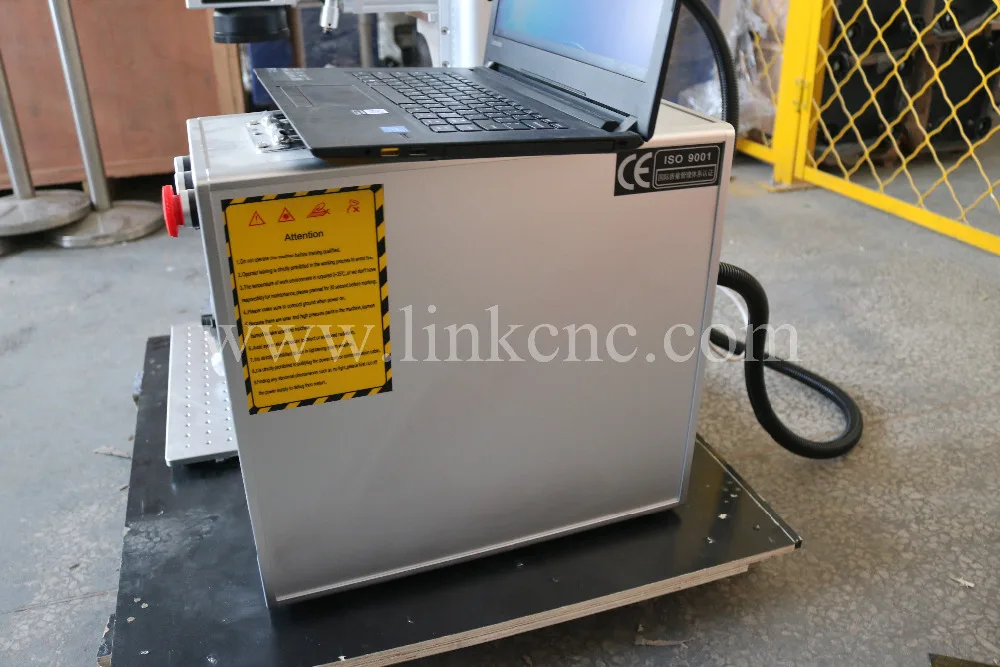 Волоконная лазерная маркировочная машина для продажи ювелирных изделий Золотое