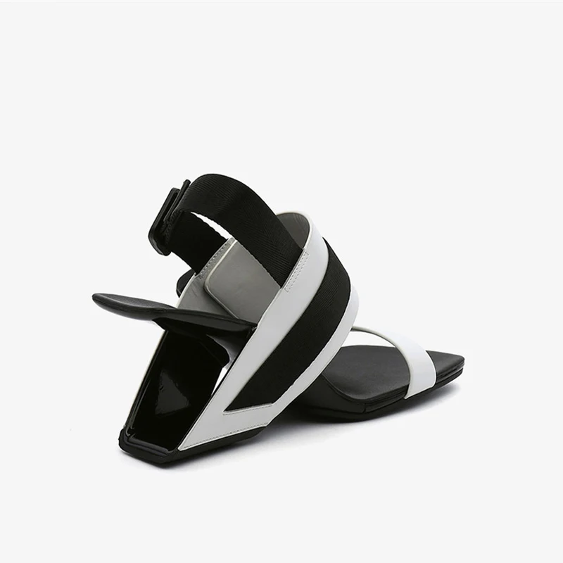Зеленые сандалии-гладиаторы; женские босоножки на необычном каблуке 8 см с резным узором; Летняя женская обувь на танкетке; цвет черный, белый; HL155 muyisxi
