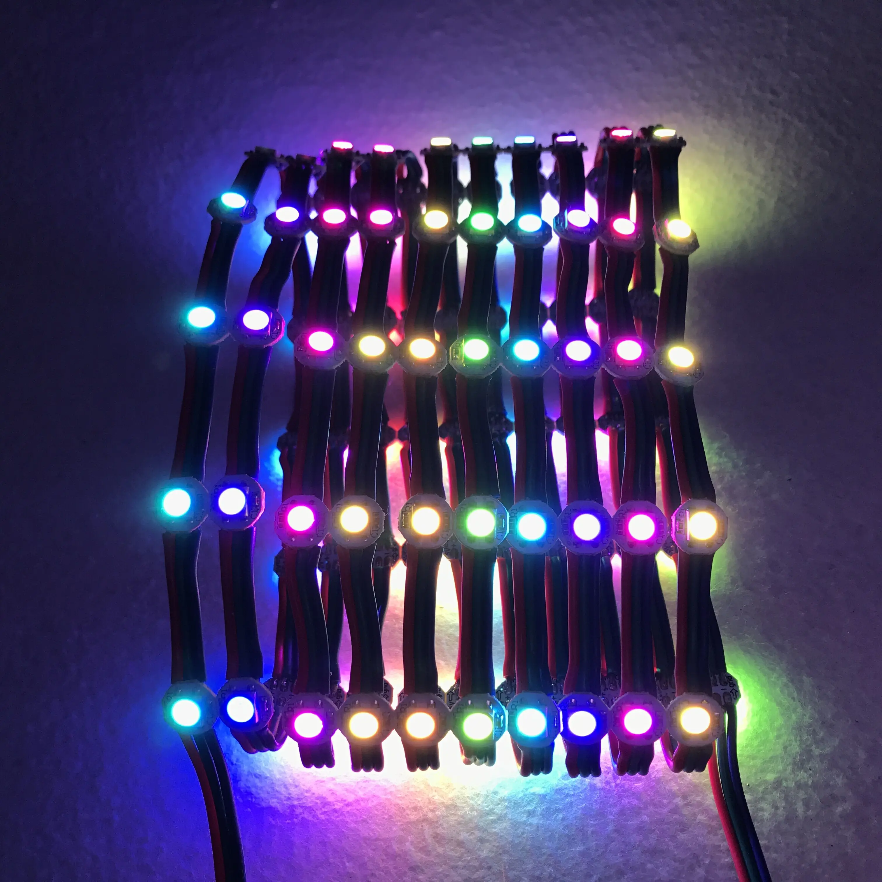 100 шт./струна DC5V WS2812B Модифицируемый rgb умный пиксельный свет С 3 контактным RGB
