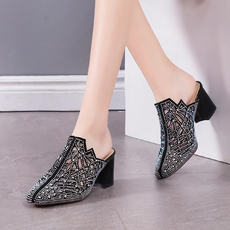 Черные женские шлепанцы на толстом каблуке сезон весна-лето кожаные сабо с