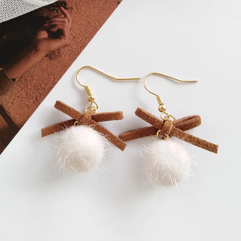 

Fancy Winter Autumn Design Bownknot With Warm Pompon Ball Earring For Woman