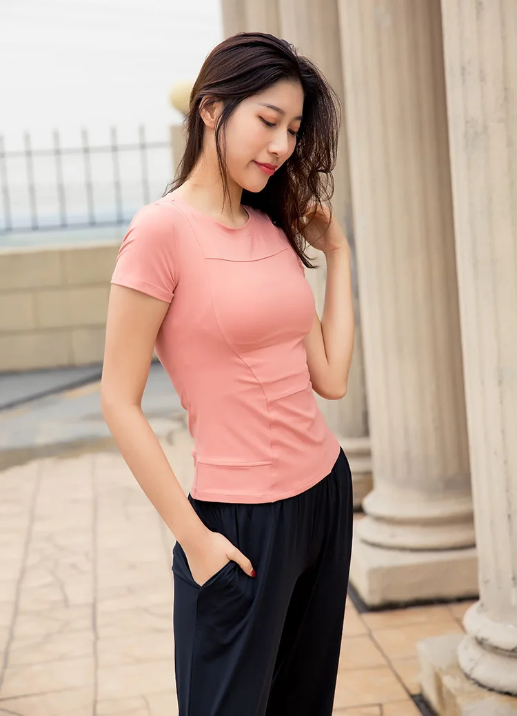 Женские футболки для йоги фитнес лоскутное спортивный топ дышащий Activewear Бег Рубашка тренировки Gymwear для похудения эластичная спортивная одежда