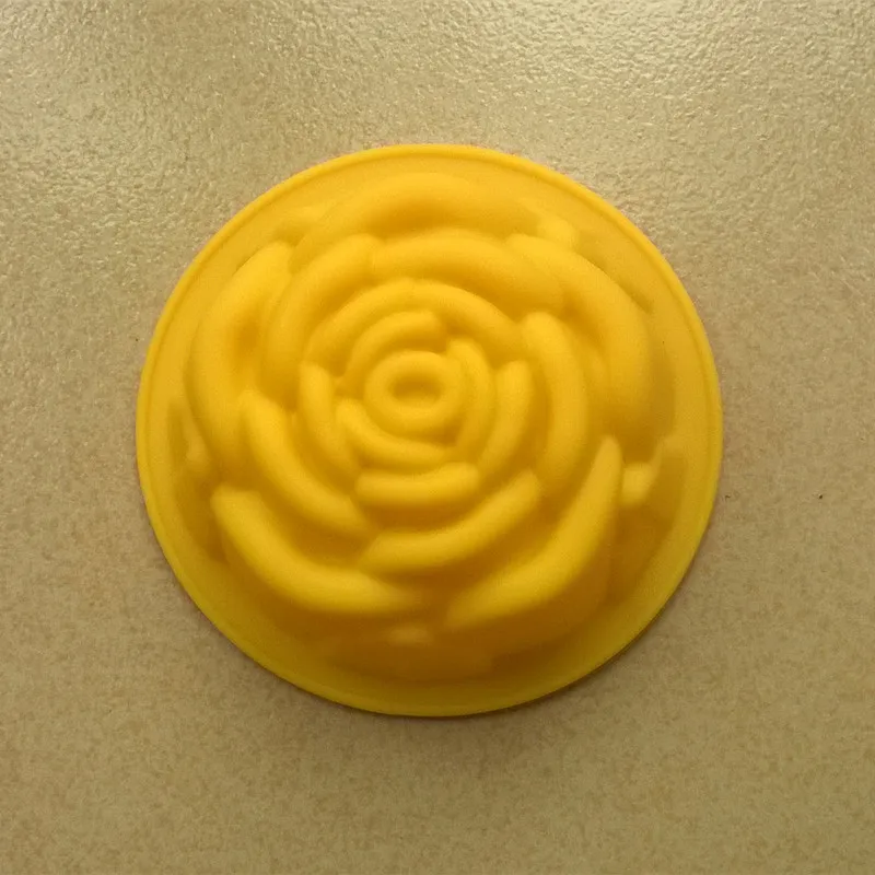 

1pc Cake Tools Food Grade Silicone Fondant Cake Mold Cup Cake Moulds 3D Rose Dia 8 *3.3cm Color at Random
