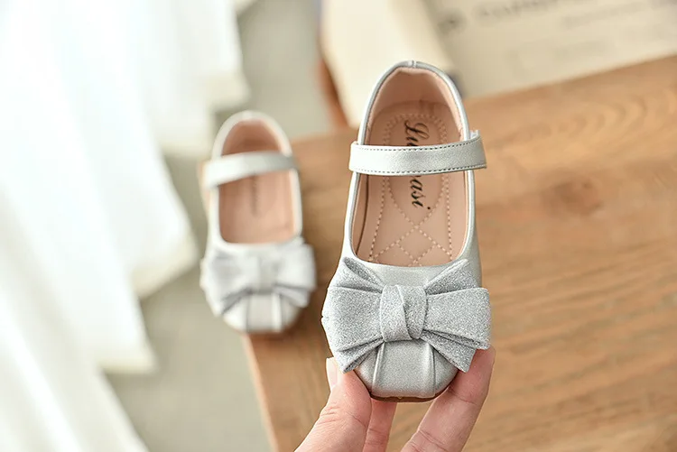 Autumn New Kids Shoes Children leather Princess Shoes For Wedding Baby Girls Party Shoes 1-6 Year Old Golden Silver Black