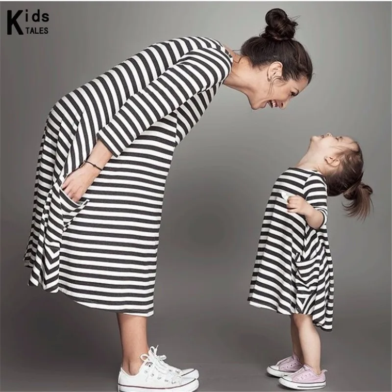 Новая коллекция Весна-Осень 2020 одинаковые платья в семейном стиле осеннее платье