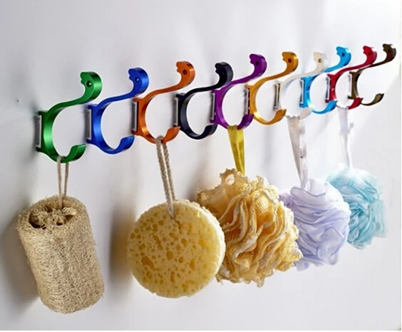 Настенная вешалка для одежды стеллаж ткань крючок настенный полосатый халат