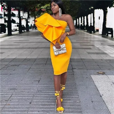 Короткое коктейльное платье на одно плечо оранжевое короткое по индивидуальному