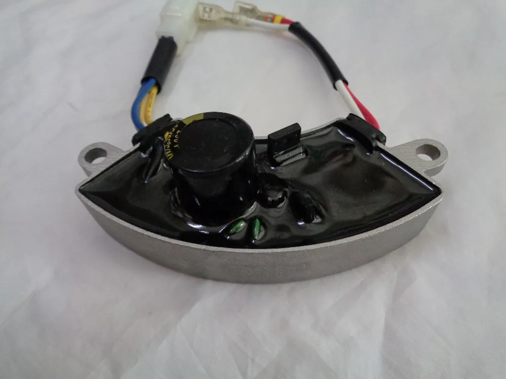 YP AVR-4 2 кВт 2,5 кВт AVR Генератор