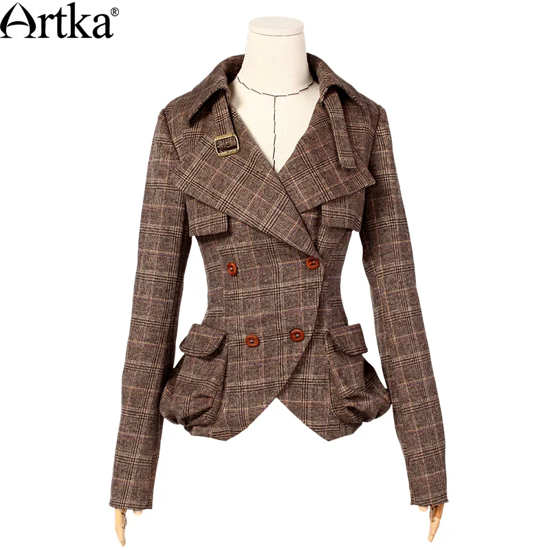 Женская двубортная короткая куртка ARTKA черная винтажная клетчатая В рыцарском