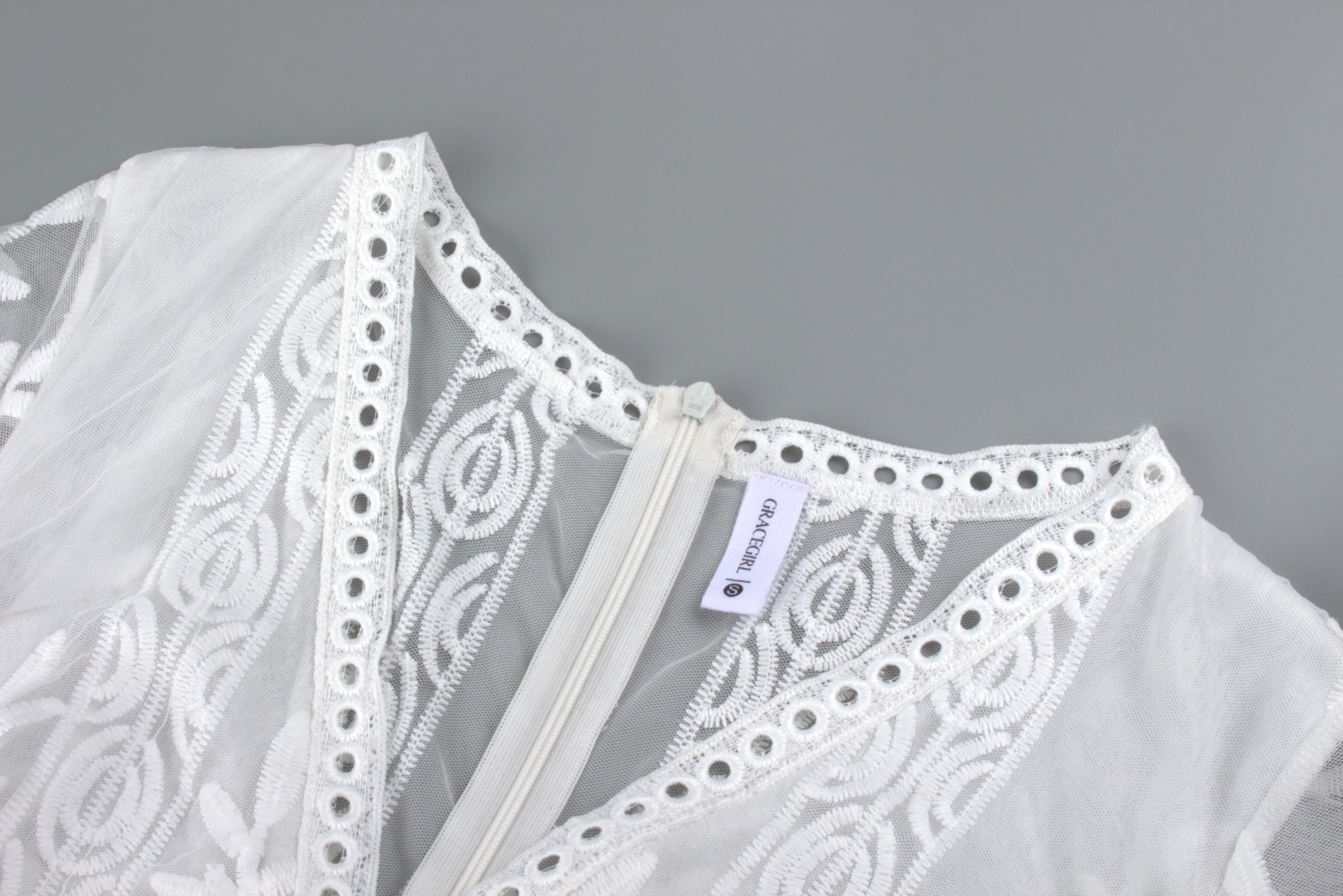 

Women Dress White Solid Lace Stitched Embroidered Hollow Lining Sexy Dress Simplicity Mini Party Dress Casual Female Clothes