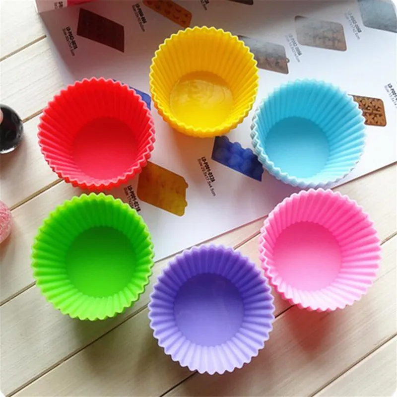 12pcs/lot Silicone Bakeware Maker Mold Tray Baking Muffin Cases Cake Cupcake Liner |