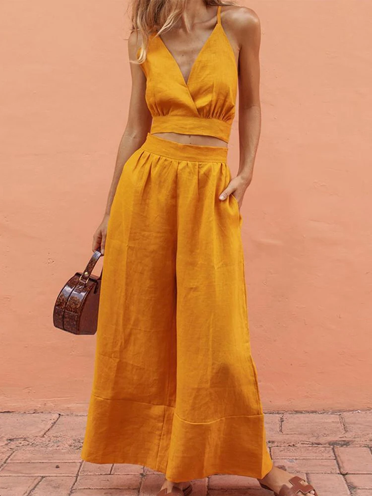 Комплект из двух предметов с v-образным вырезом и перекрестными ремешками