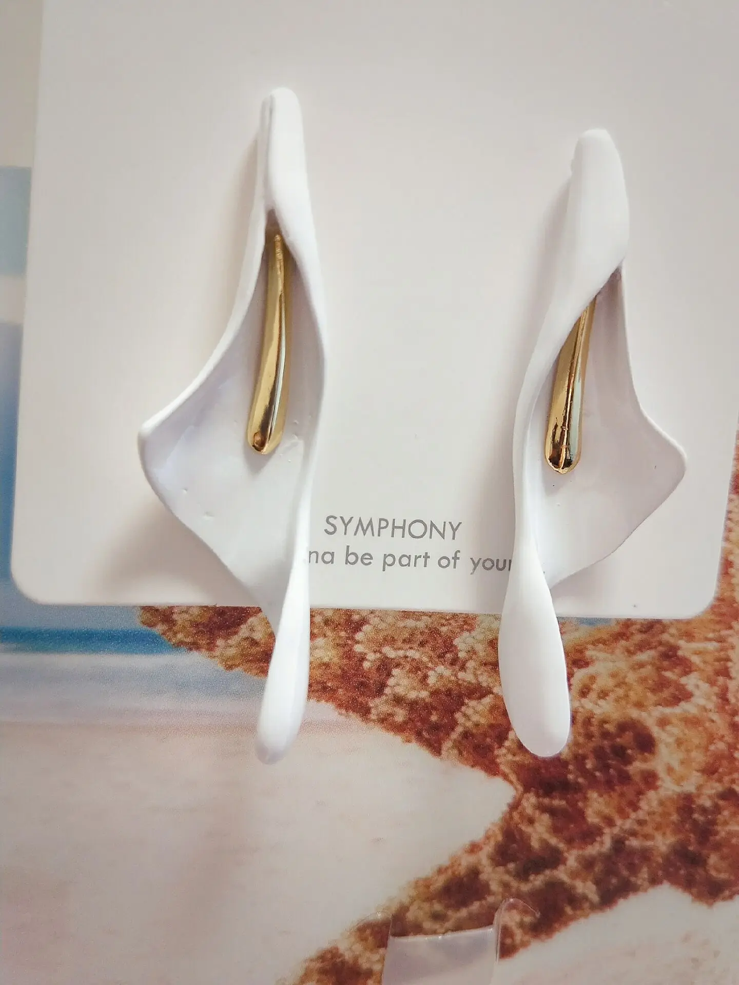 Новые классические белые серьги подвески из искусственной керамики с цветами