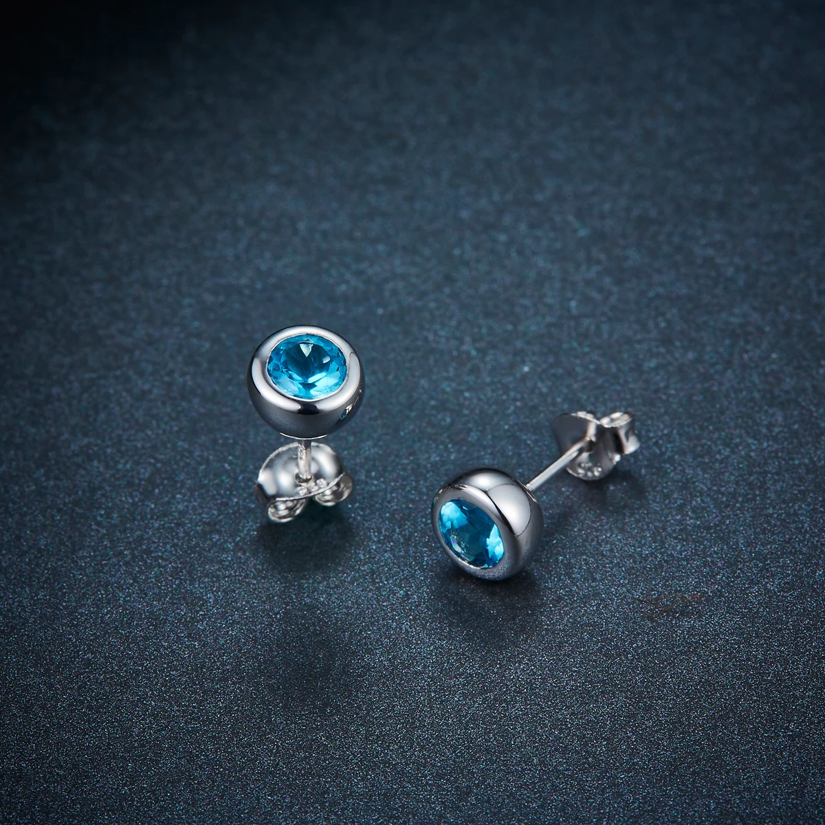 Hutang простой настоящий Швейцарский голубым топазом Твердые 925 Серебряные