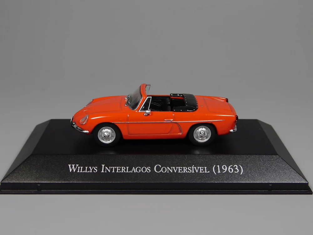 Авто ИНН-ixo 1:43 Willys Interlagos конверсивель 1963 литая модель автомобиля