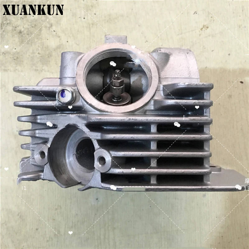 XUANKUN YBR125 YB125 JYM125-2 головка цилиндра в сборе (с распределительным клапаном) |