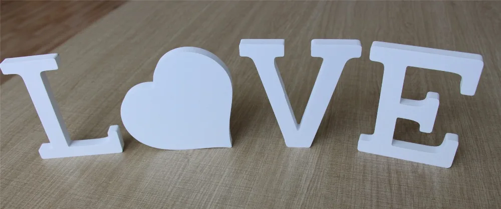 Бесплатные деревянные стандартные шрифты белые буквы алфавит слово любовь MR & MRS