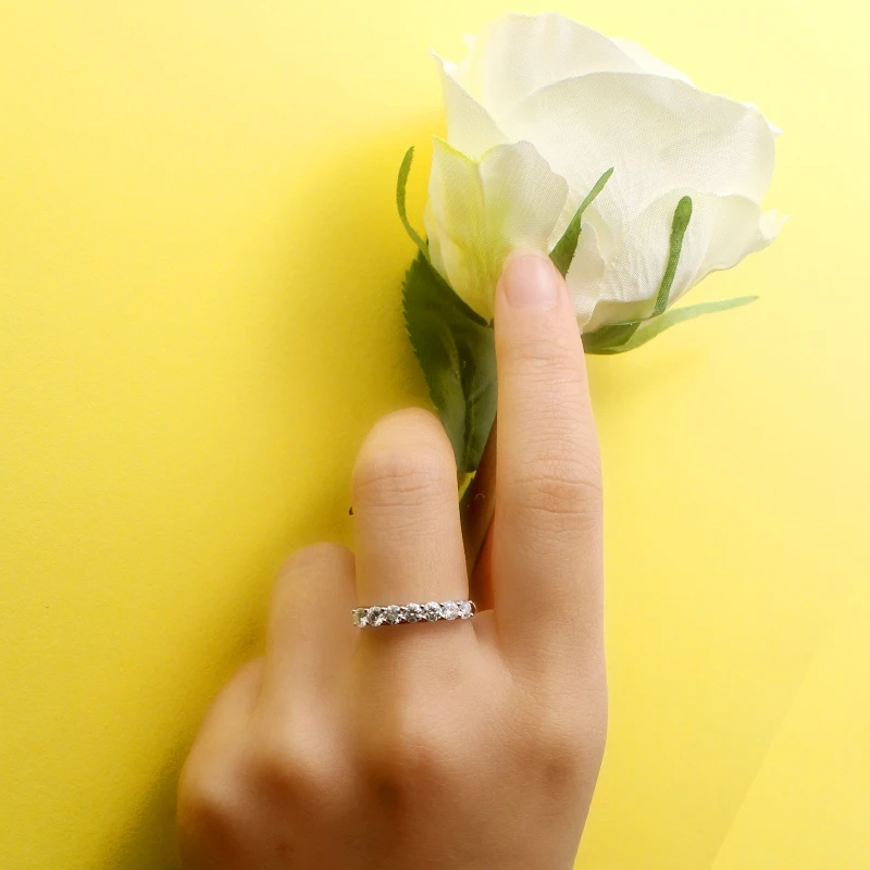 Классические 0.7CT VVS DEF цветные 7 кольца с муассанитом Твердые 18 к белое золото Charles& Colvard Forever One Moissanite обручальные кольца для женщин