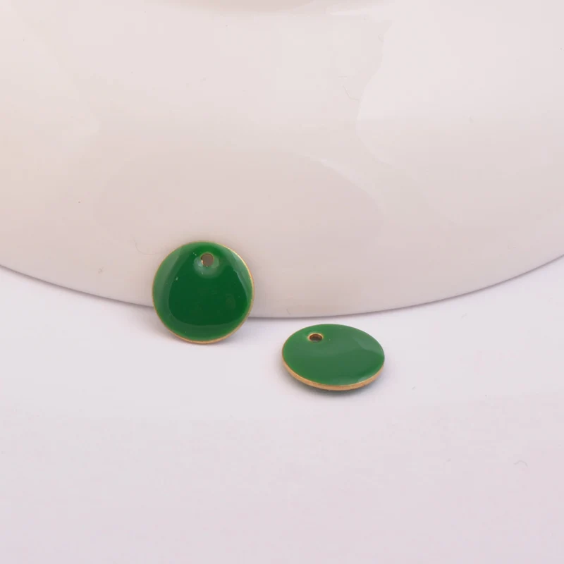 Green 32 шт. Круглый Медный Шарм капающее масло Шарм для браслета Ожерелье Эмаль кулон ювелирные аксессуары фурнитура CJSEB902 - Окраска металла: Green
