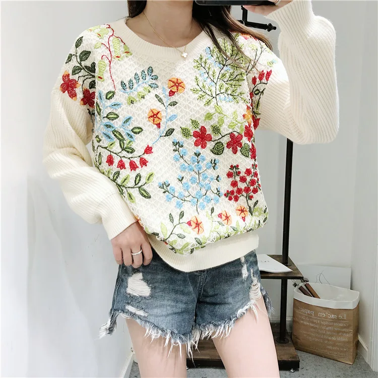 Luxury Embroidery Flower Knit Sweater 2018 Winter New Hollow Crew Neck Female Loose Thick Pullovers Sweaters | Женская одежда