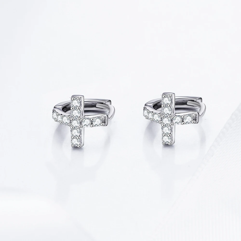 Новые маленькие серьги кольца из настоящего серебра с микрозакрепкой фианитами