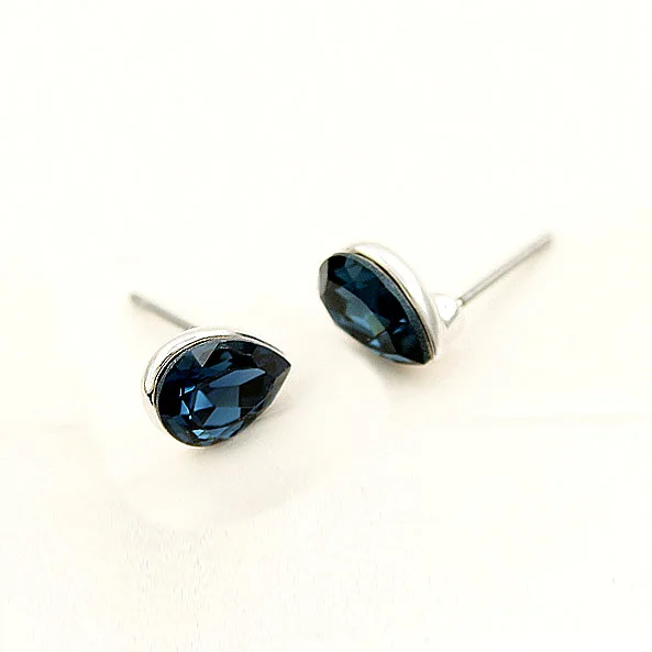 Романтический в виде капли воды с украшением кристаллов от Swarovski серьги гвоздики