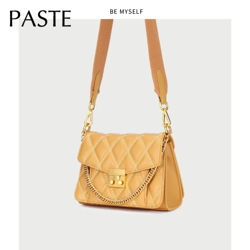 Женская сумка - мессенджер из натуральной коровьей кожи элегантная на плечо с