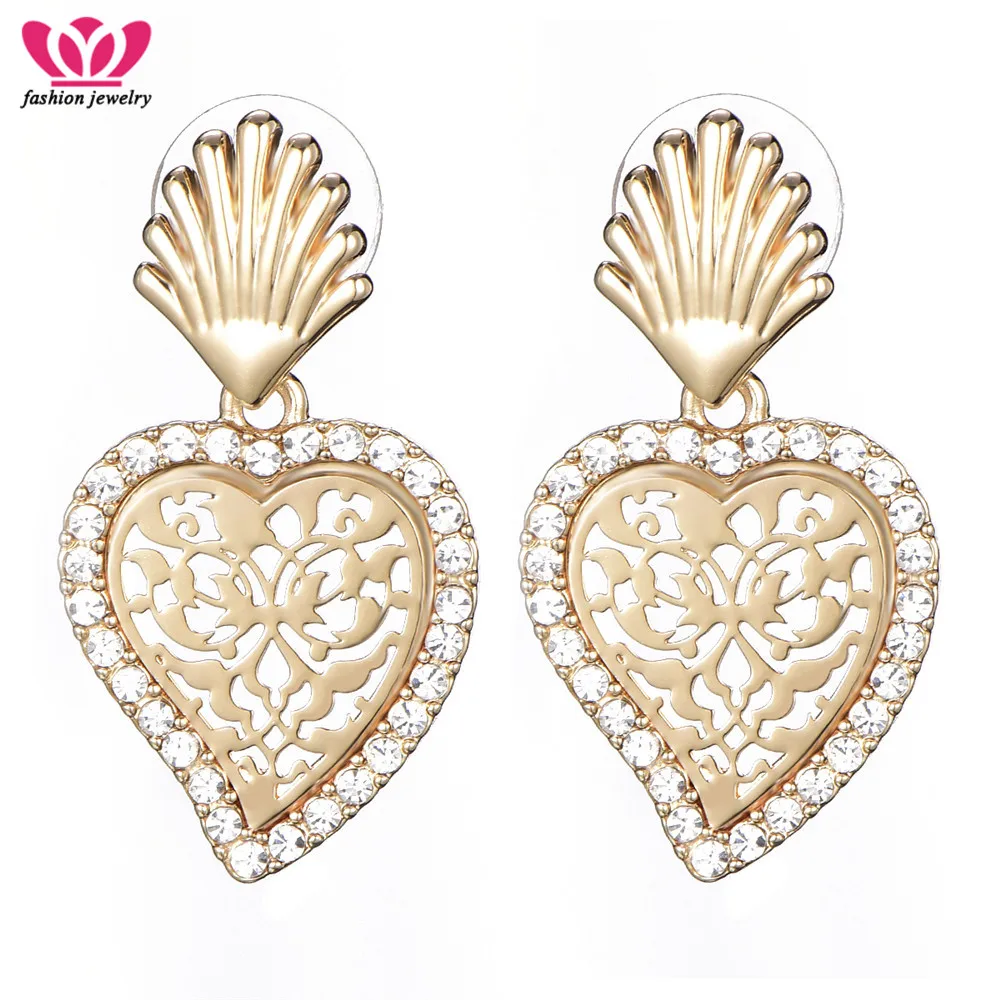 

Cute Crystal Love Heart Earrings For Women Fashion Korean Sweety Lovely Style Hollow Flower Earring Luxury Jewelry Party Gifts