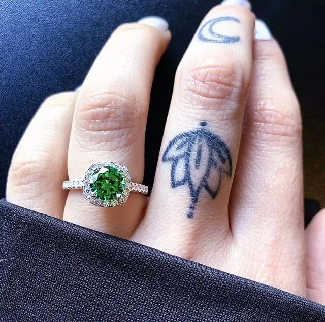 Женское кольцо из серебра 925 пробы с опалом и большим камнем | Украшения