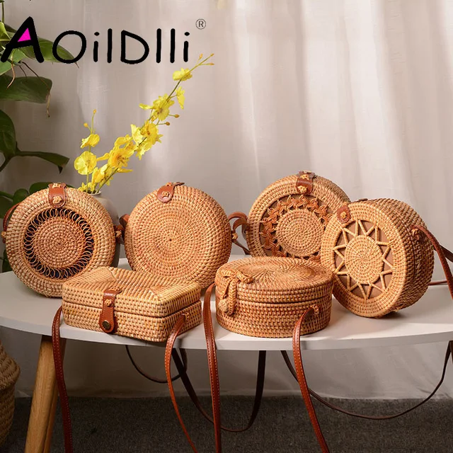 

18x8cm Round Beach Bags Women Travel Rattan Bag Handmade Woven Straw CrossBody Bag Circle Bohemia Handbag Bali