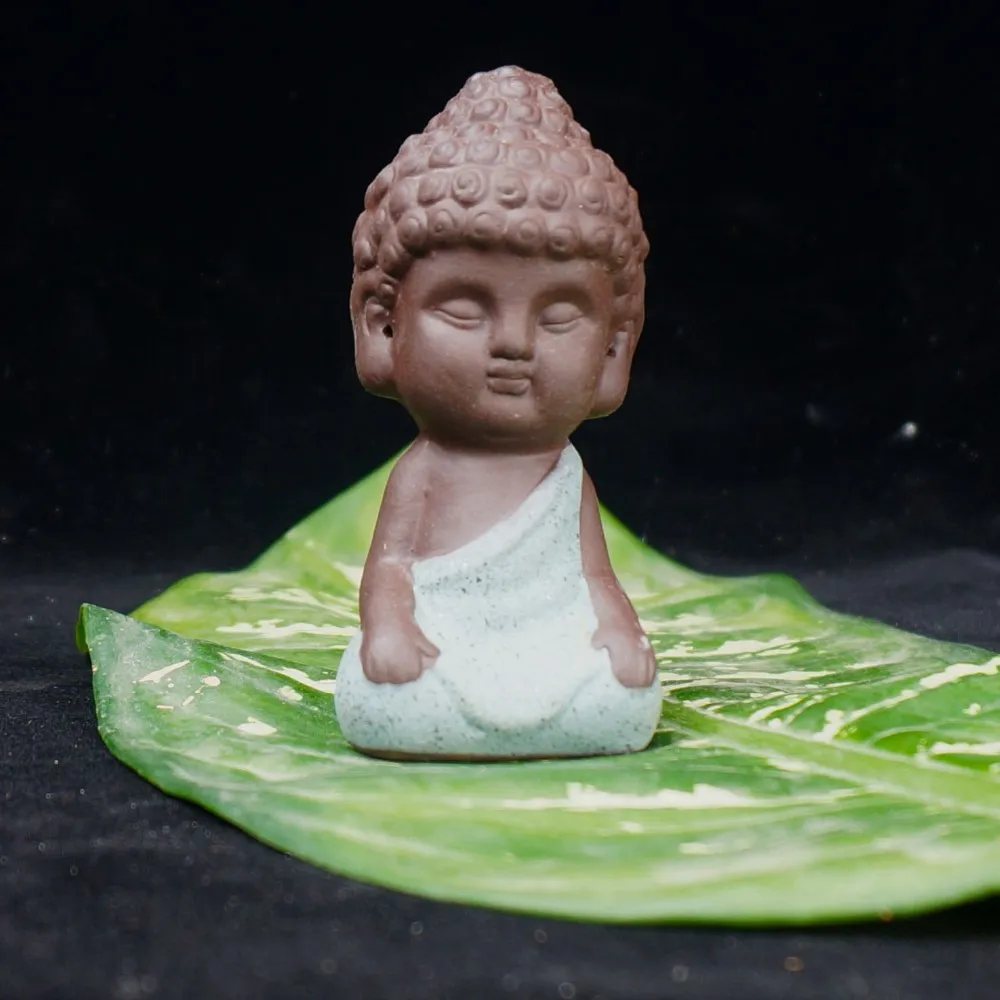 Маленькая статуя Будды, статуэтка монаха, tathagata, Индия, Йога, мандала, чай, домашнее животное, фиолетовые керамические изделия, декоративные керамические украшения