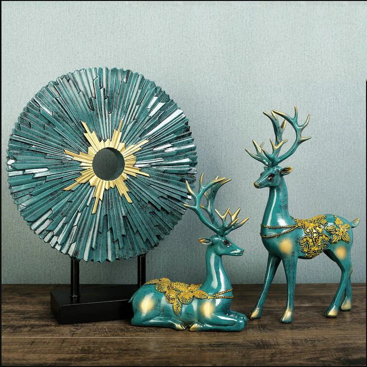 

European Resin Deer Ornaments Livingroom Corridor TV Cabinet Figurines Decoration Office Desktop Furnishing Crafts Wedding Gifts